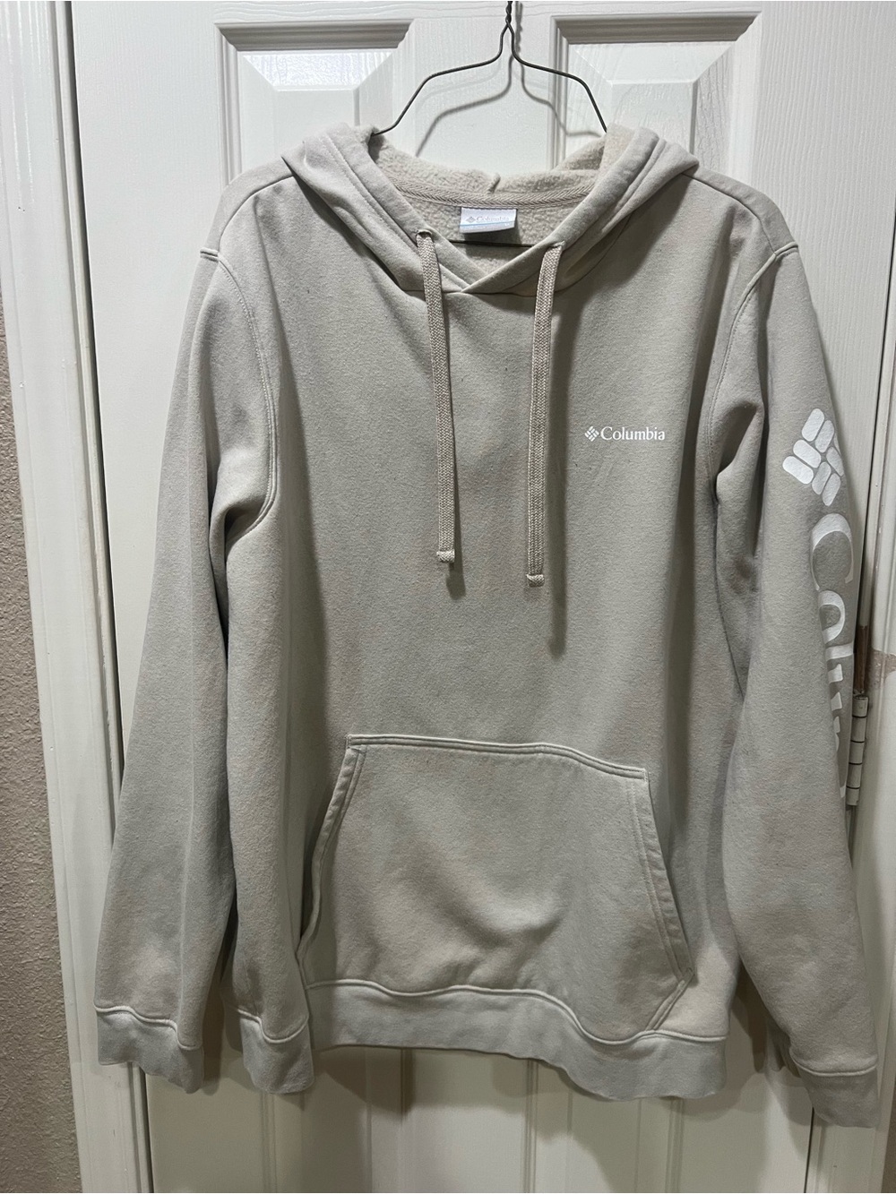 Men's Columbia Trek Hoodie Beige Size Medium